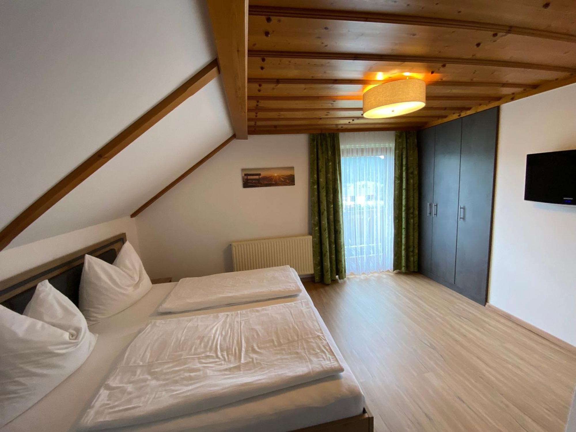 Apartamento Haus Pfarrkirchner Mauterndorf  Exterior foto