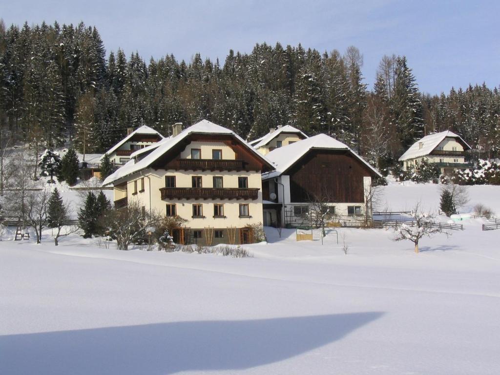 Apartamento Haus Pfarrkirchner Mauterndorf  Exterior foto