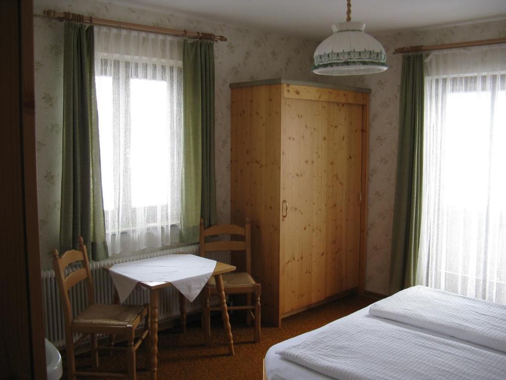 Apartamento Haus Pfarrkirchner Mauterndorf  Habitación foto