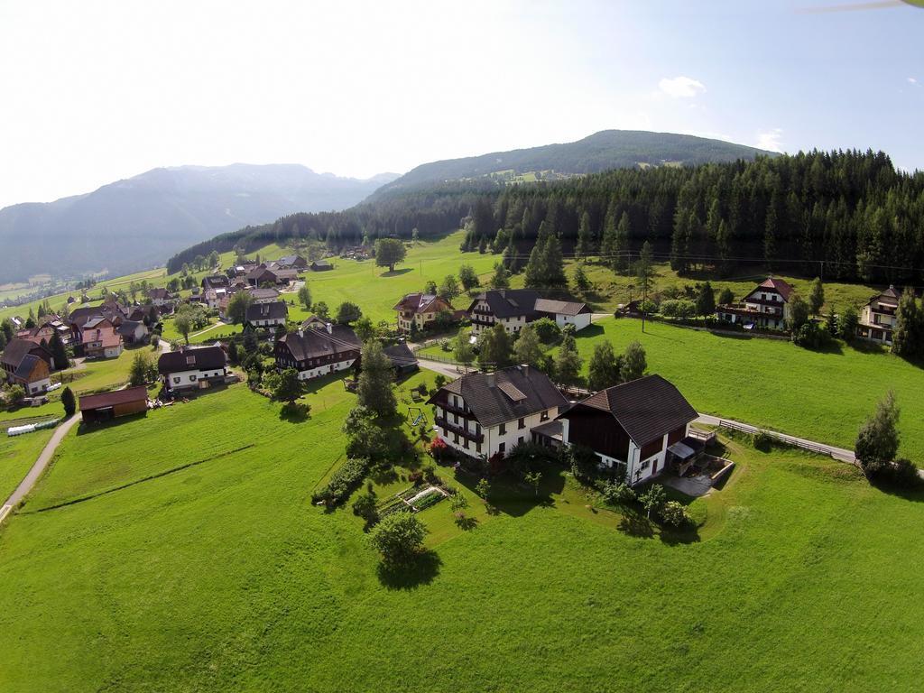 Apartamento Haus Pfarrkirchner Mauterndorf  Exterior foto