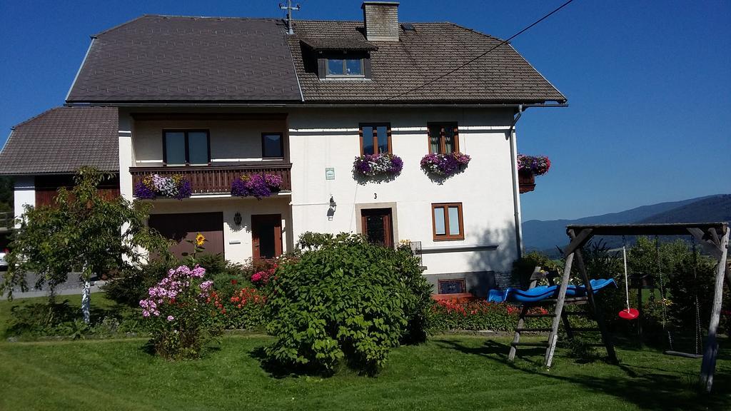 Apartamento Haus Pfarrkirchner Mauterndorf  Exterior foto