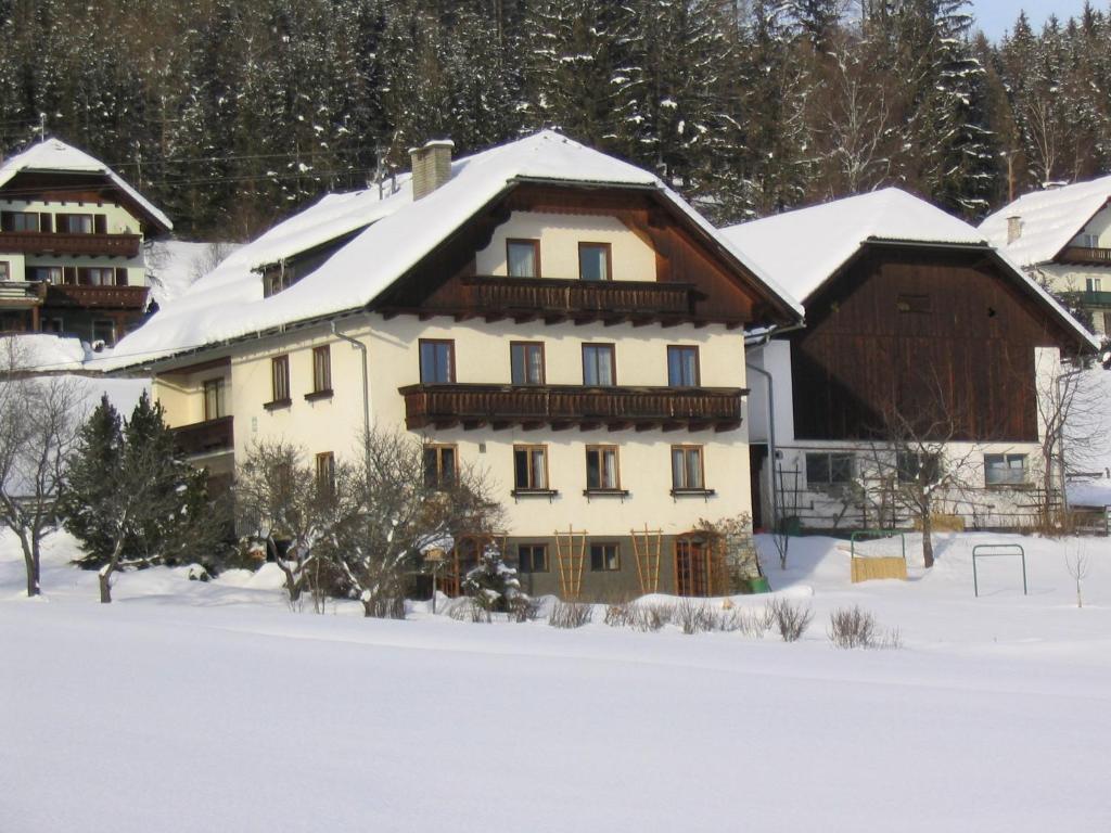 Apartamento Haus Pfarrkirchner Mauterndorf  Exterior foto